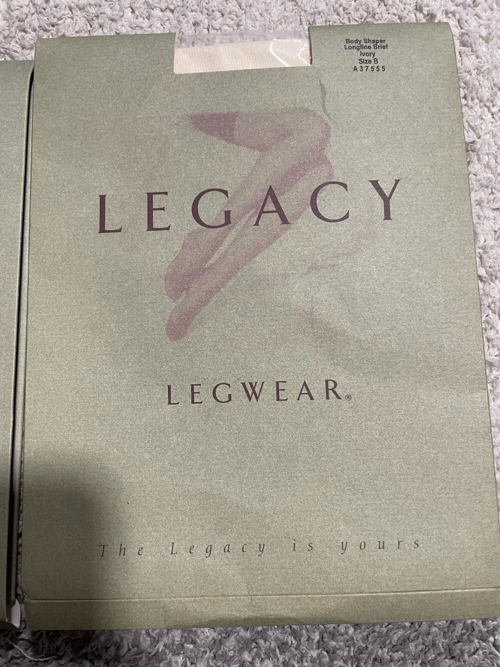 VTG NWT Legacy Women's Size B Body Shaper Legwear Longline Brief Ivory